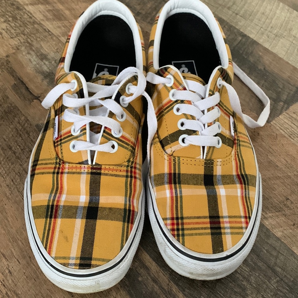 plaid vans! barely worn! perfect condition!